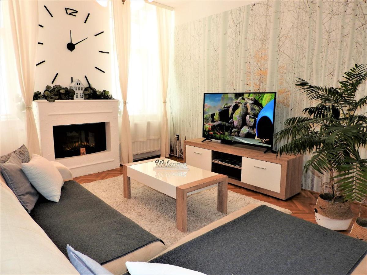 Lena Apartman - Erlau Exterior foto